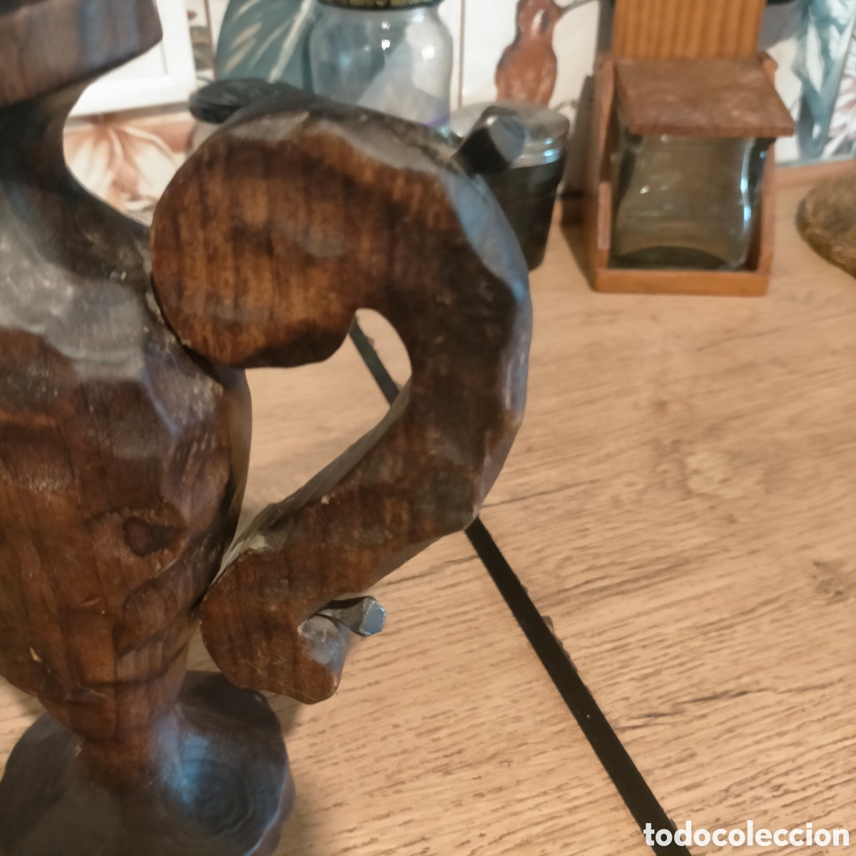 Antig&uuml;edades: Jarra antigua de madera tallada - Foto 5