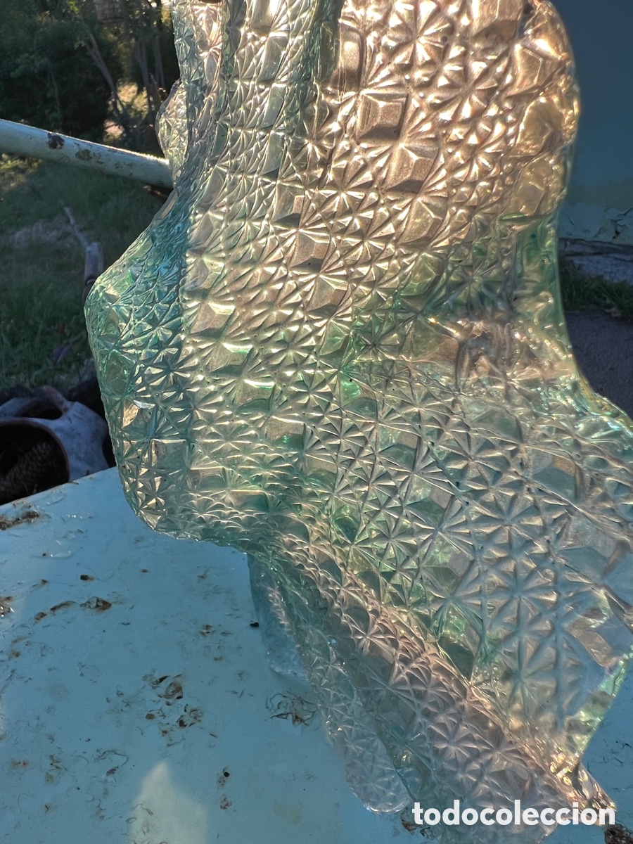 Antig&uuml;edades: Centro de mesa. Cristal tornasolado. - Foto 4
