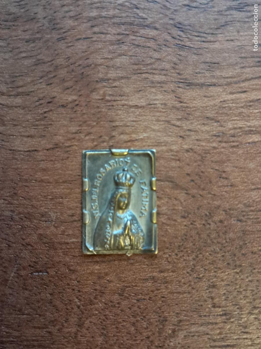 Antig&uuml;edades: 5 medallas u objetos religiosos - Foto 5