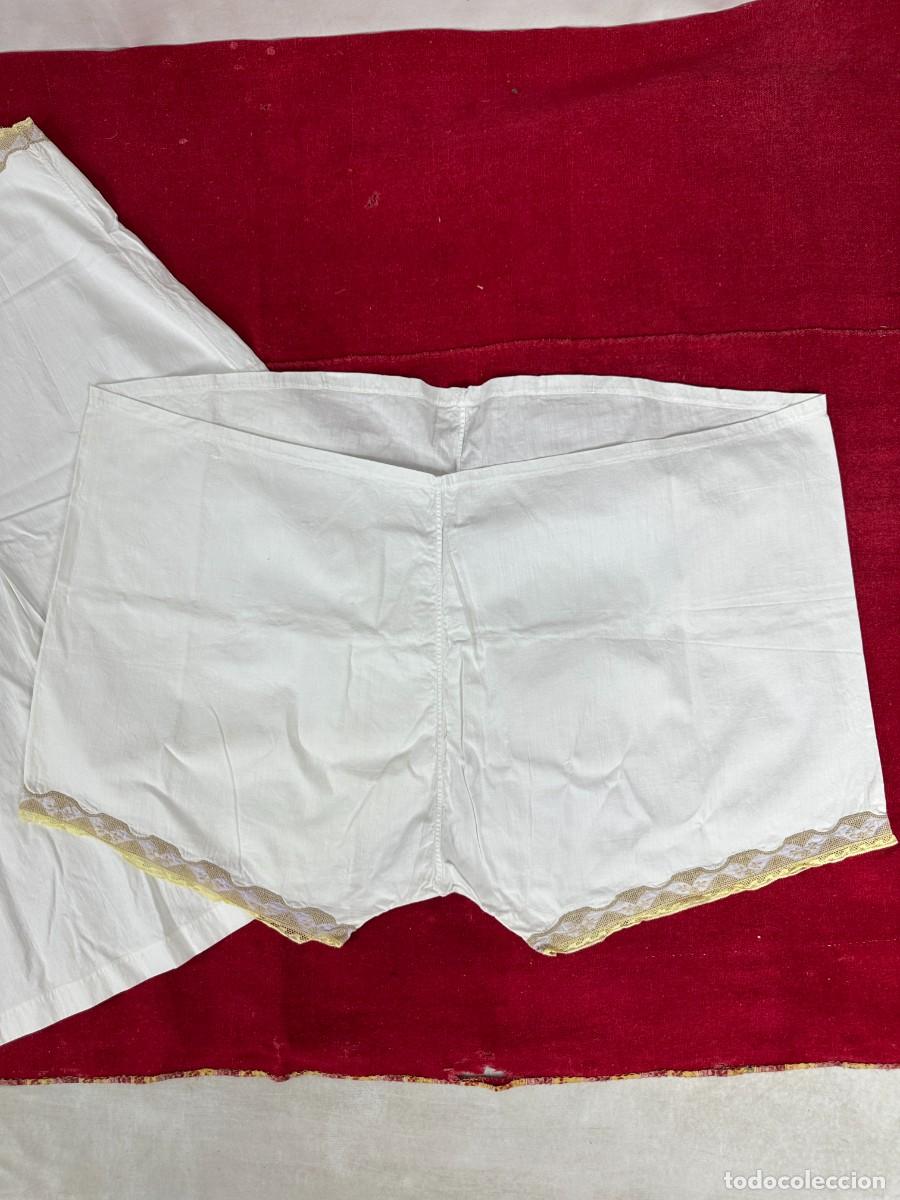 Antig&uuml;edades: Antiguo lote de camis&oacute;n y bragas - Foto 3