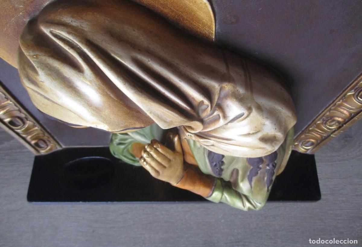 Antig&uuml;edades: RETABLO RELIEVE - VIRGEN REZANDO - Foto 2