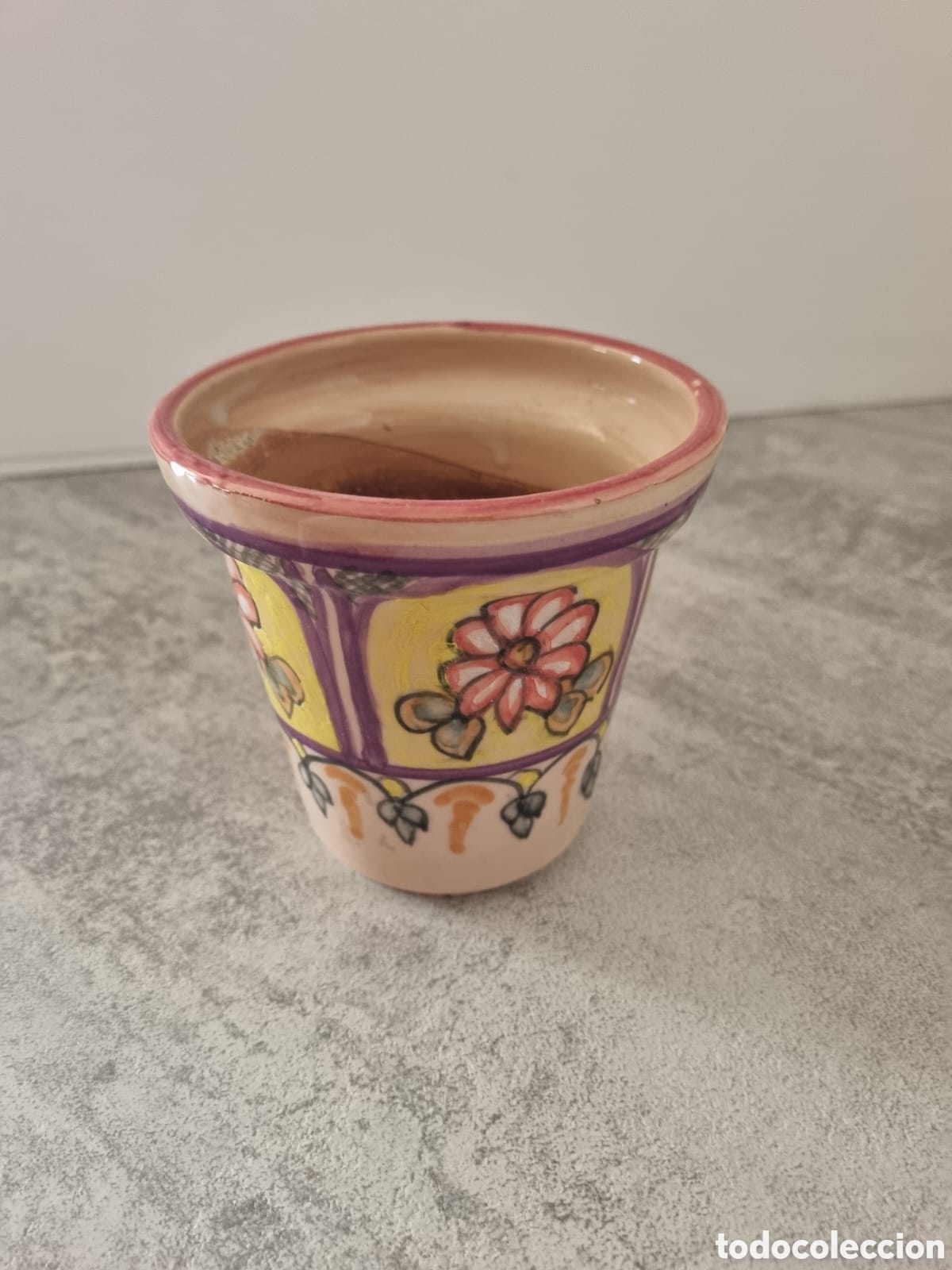 Antig&uuml;edades: Maceta cer&aacute;mica decorada - Foto 3
