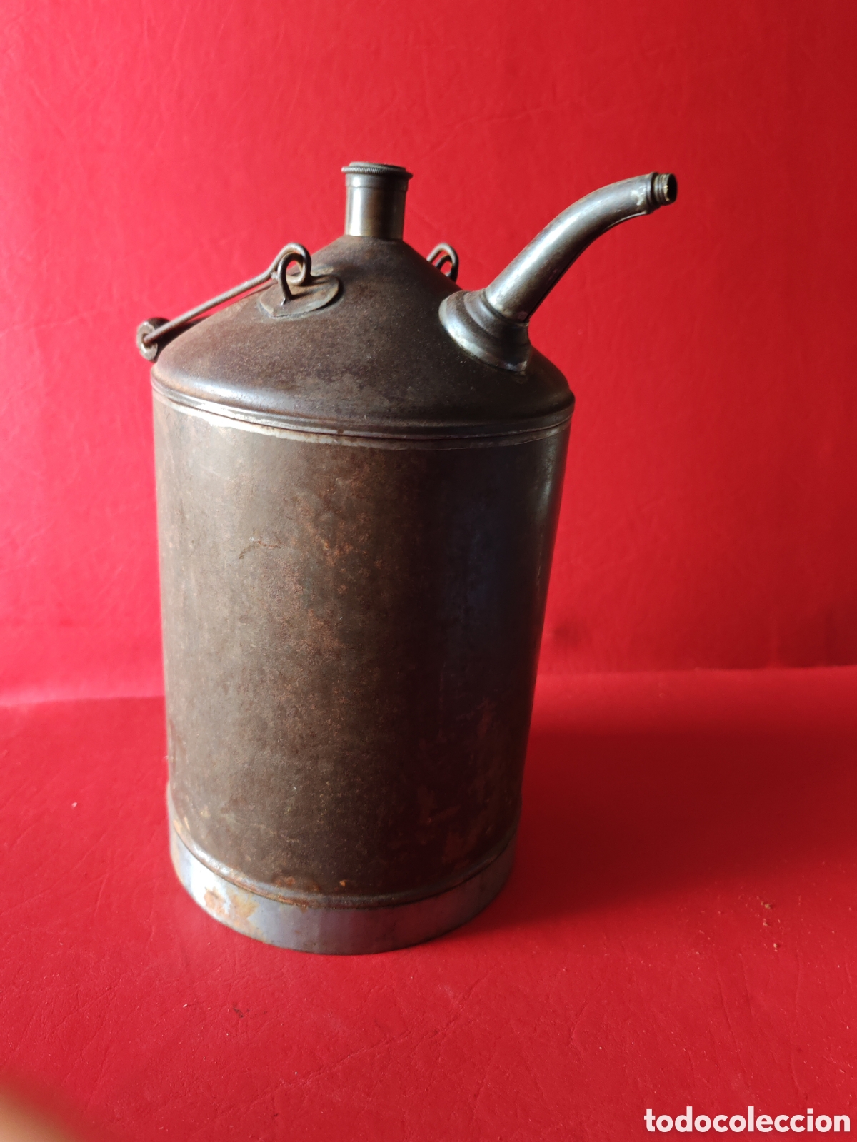 Antig&uuml;edades: Antigua lata aceitera - Foto 2