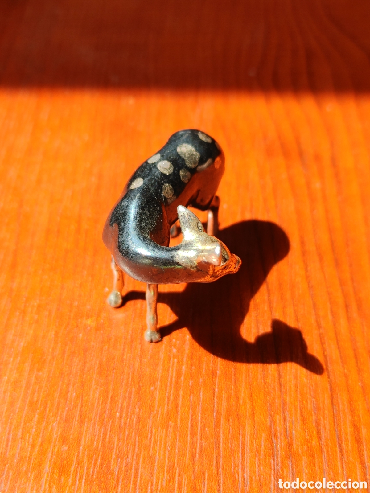 Antig&uuml;edades: Fugura de cervatillo en plata. - Foto 4