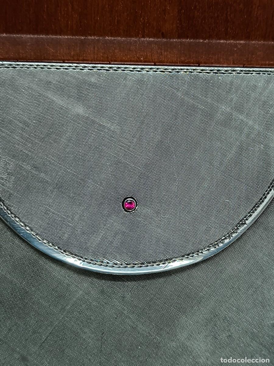 Antig&uuml;edades: BOLSO POLVERA EN PLATA CON PIEDRA COMO DECORACION - Foto 2