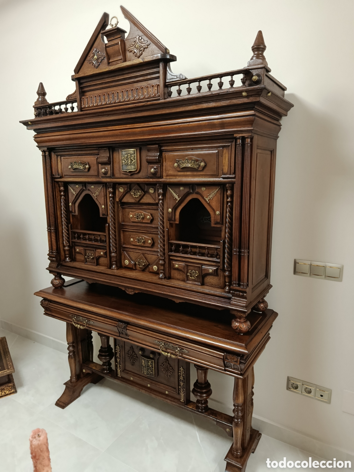 Antig&uuml;edades: Bargue&ntilde;o de madera noble - Foto 3