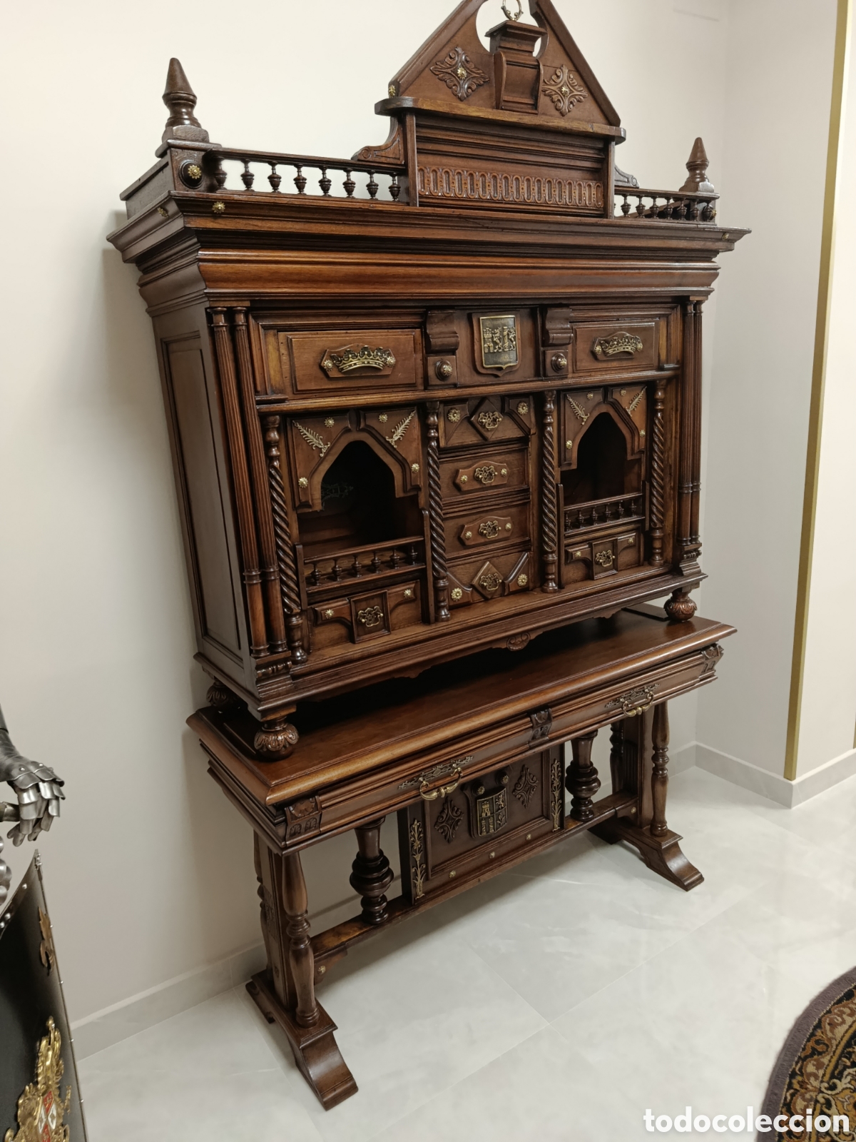 Antig&uuml;edades: Bargue&ntilde;o de madera noble - Foto 6