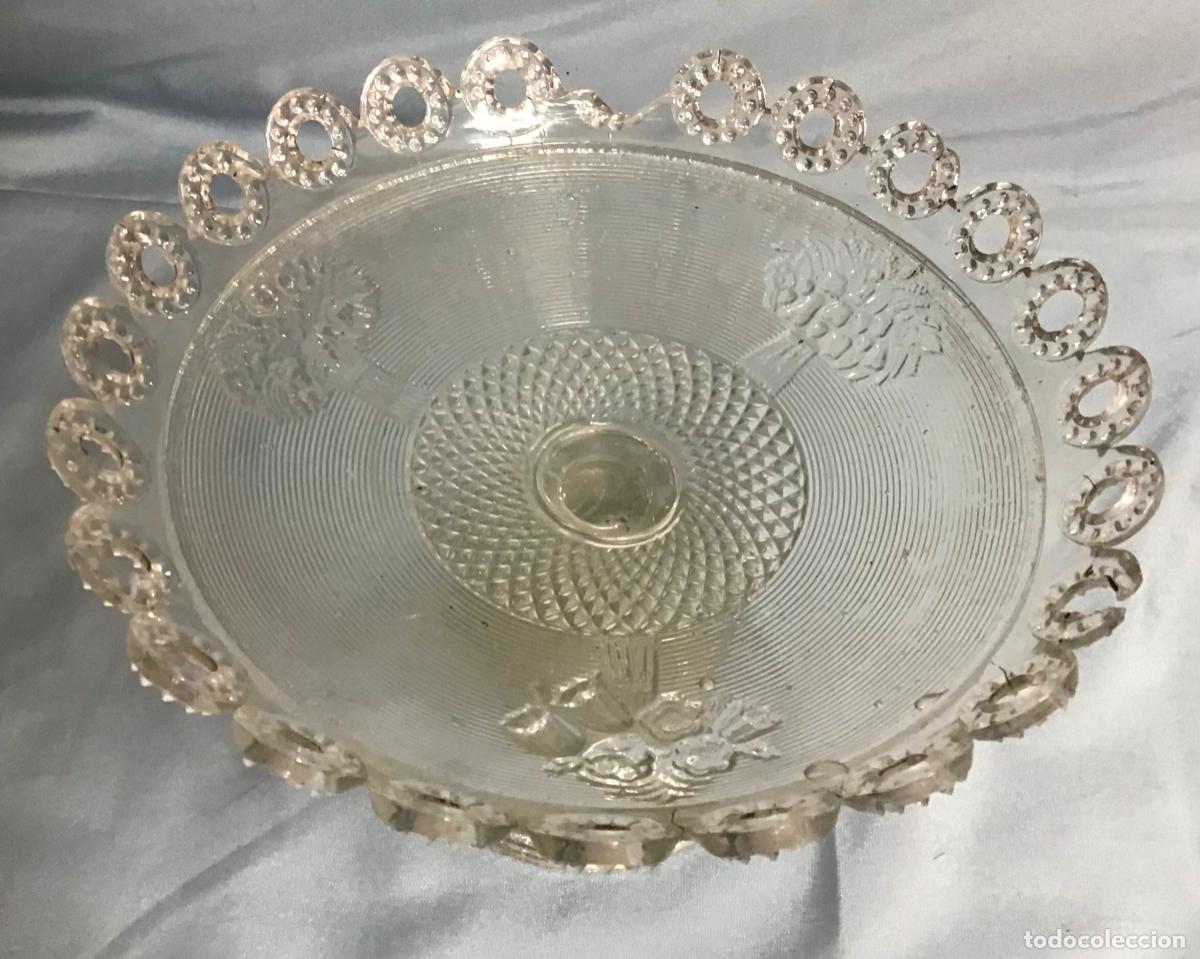 Antig&uuml;edades: SOPORTE PARA PASTELES, CRISTAL - Foto 2