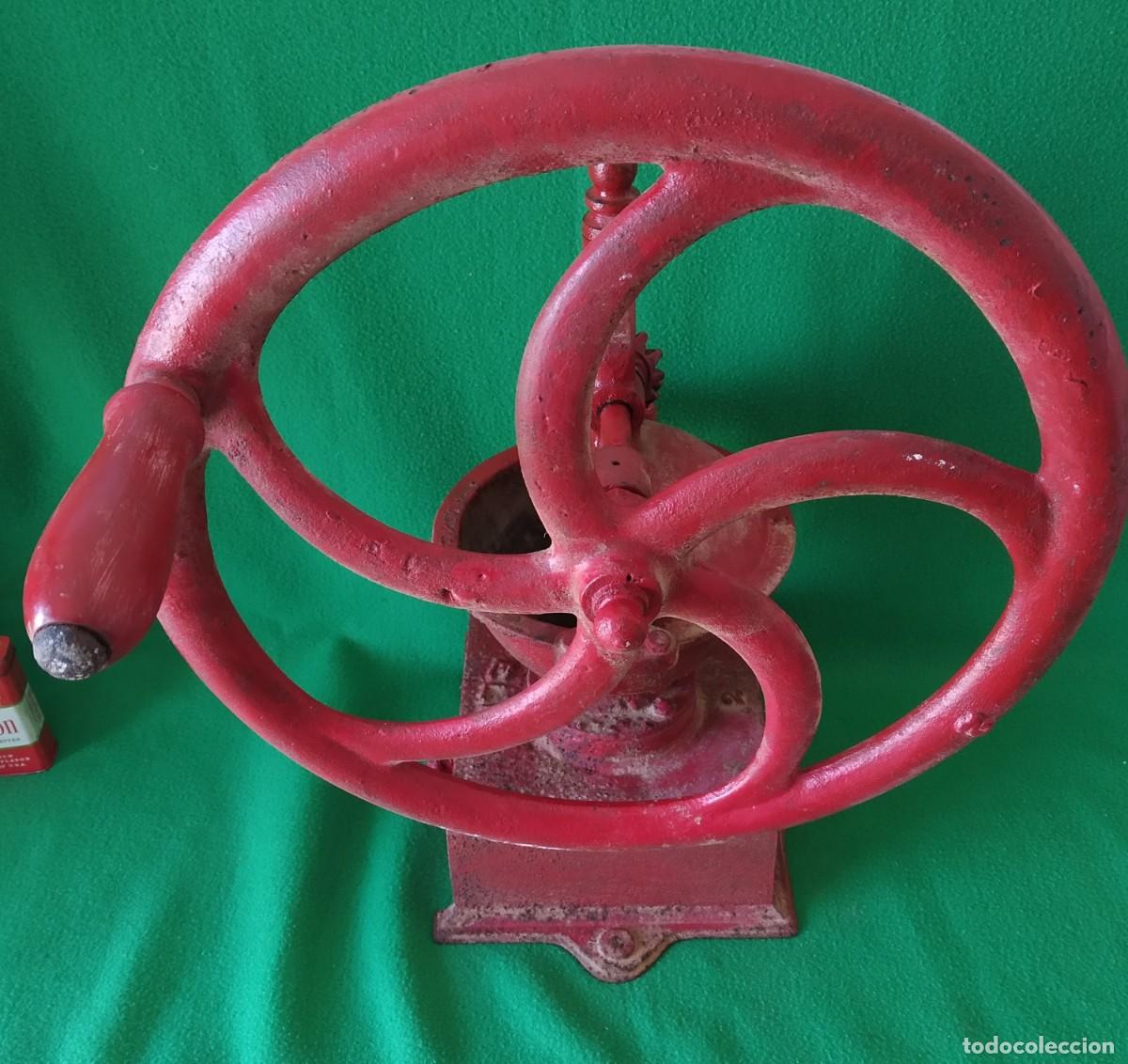 Antig&uuml;edades: ANTIGUO MOLINILLO ELMA N&ordm; 2. - Foto 2