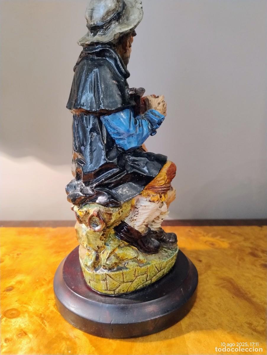 Antig&uuml;edades: FIGURA LAZARILLO DEL TORMES - Foto 4