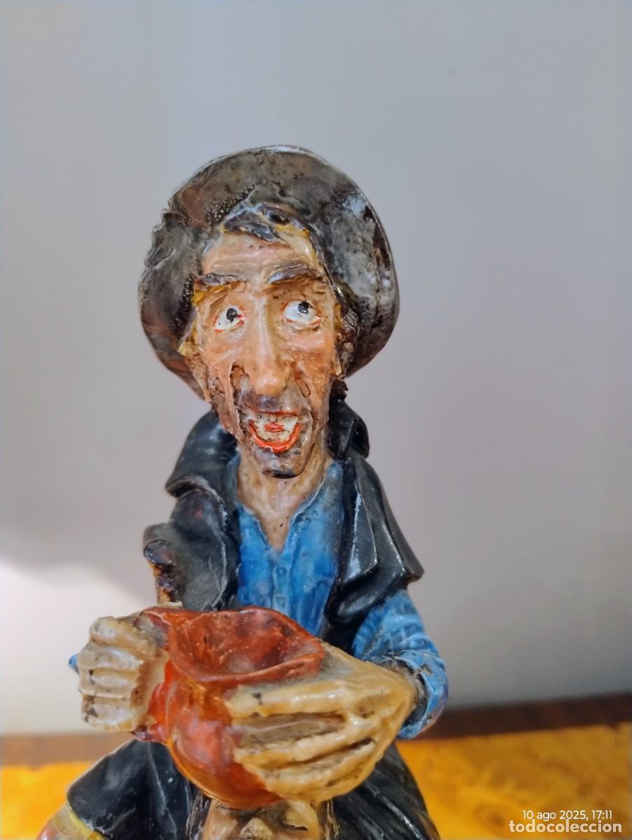 Antig&uuml;edades: FIGURA LAZARILLO DEL TORMES - Foto 10