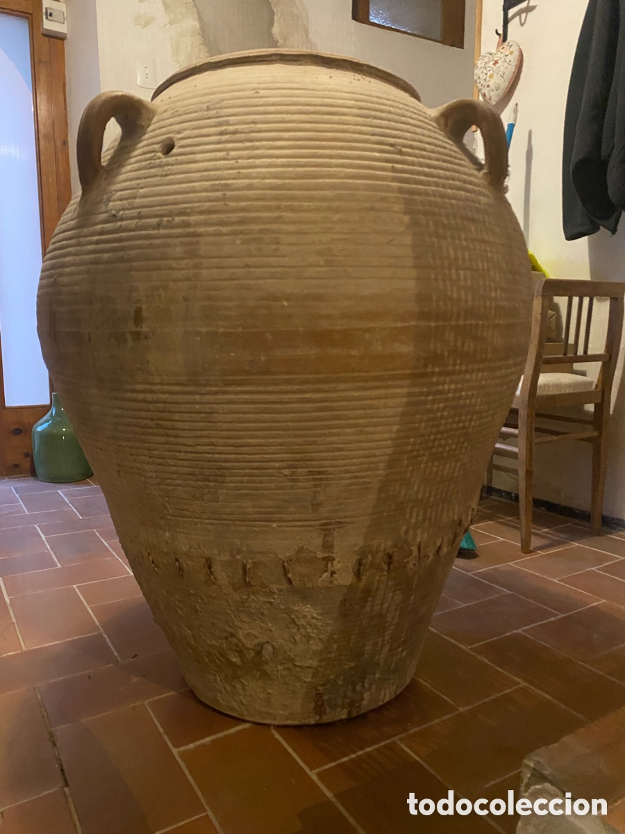 Antig&uuml;edades: Tinaja antigua con relieves horizontales - Foto 3