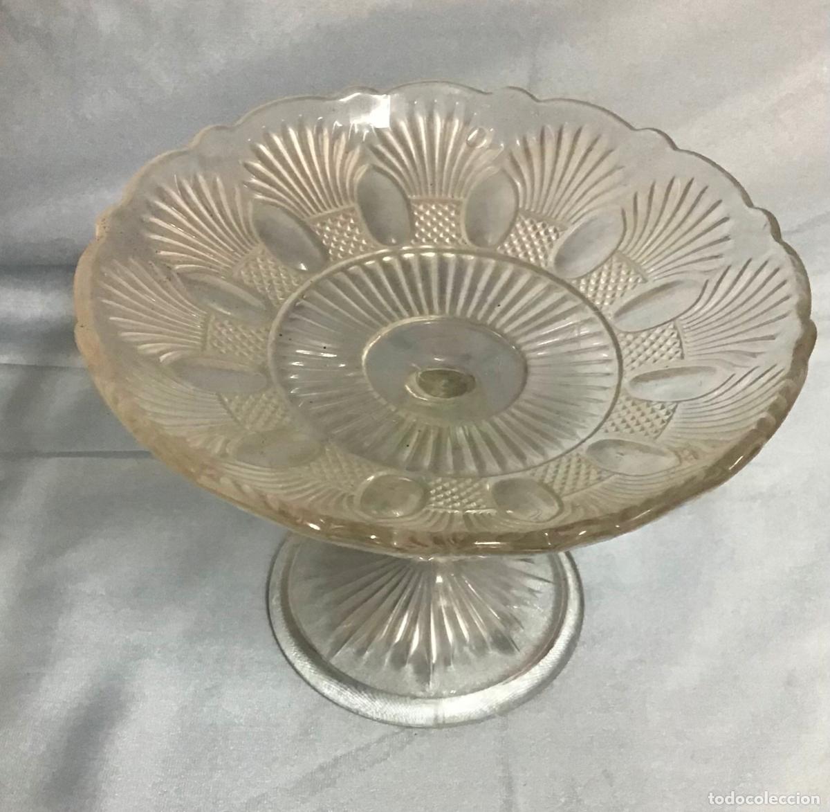 Antig&uuml;edades: SOPORTE PARA PASTELES - Foto 1