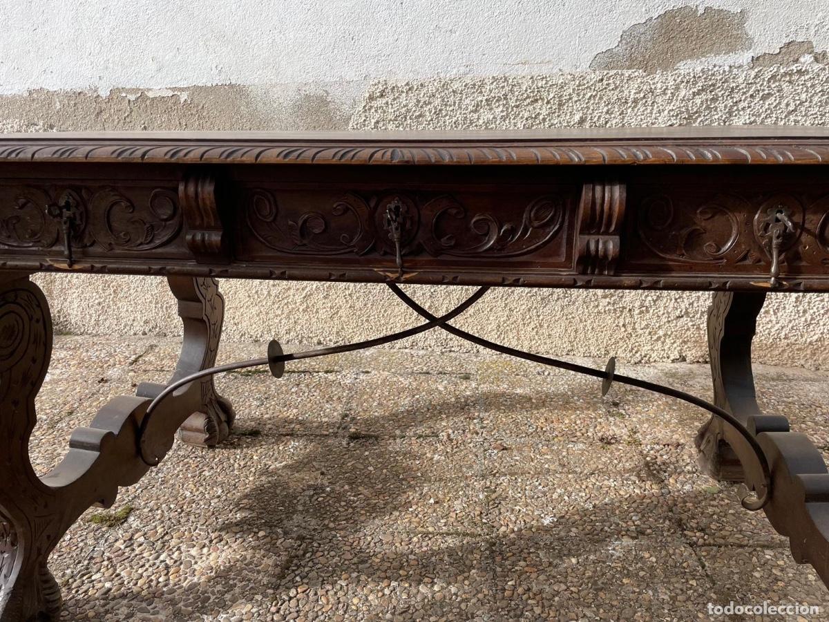 Antig&uuml;edades: Despacho isabelino de madera tallada - Foto 5
