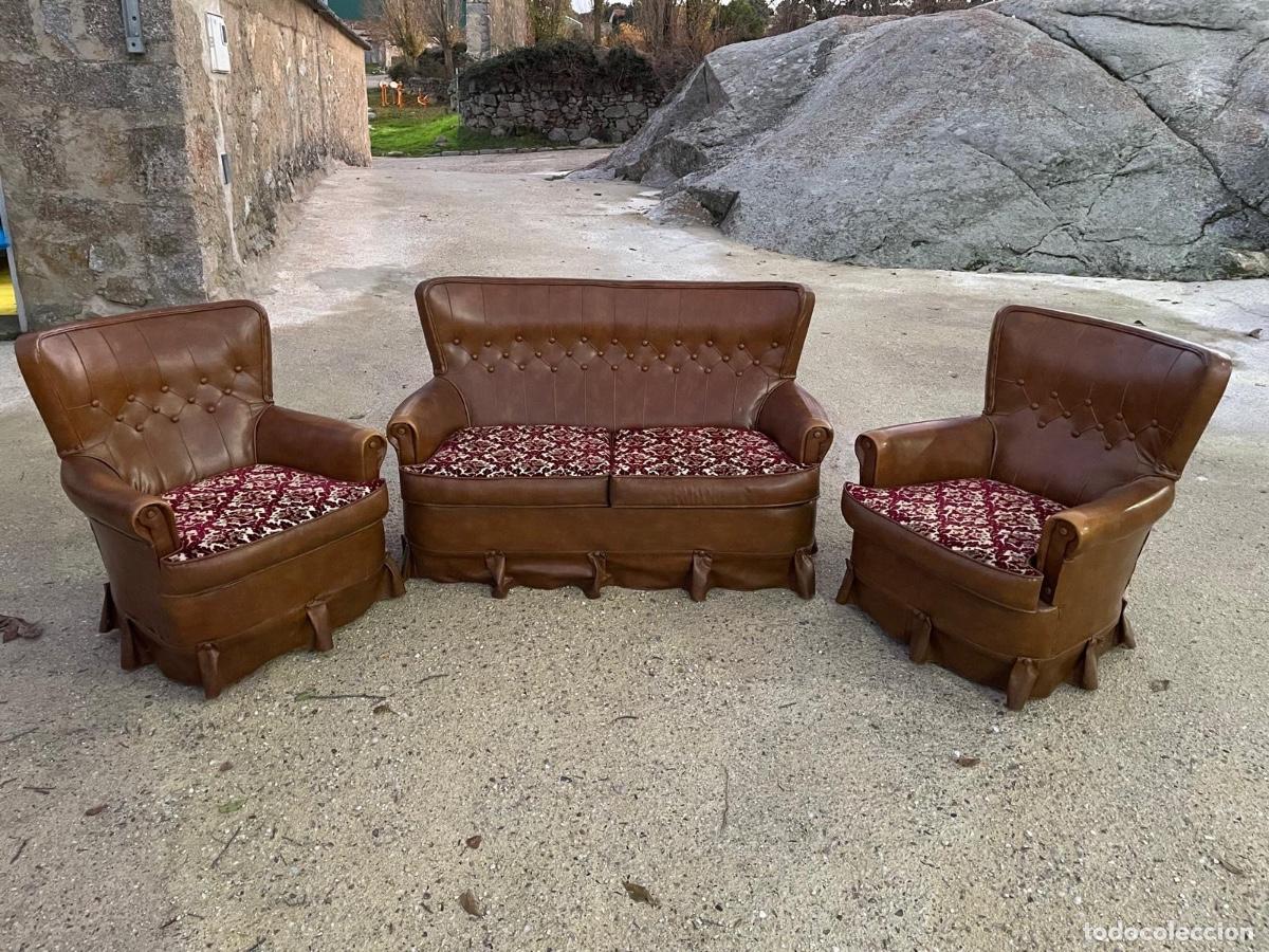 Antig&uuml;edades: Conjunto de sof&aacute; y sillones de sky - Foto 1