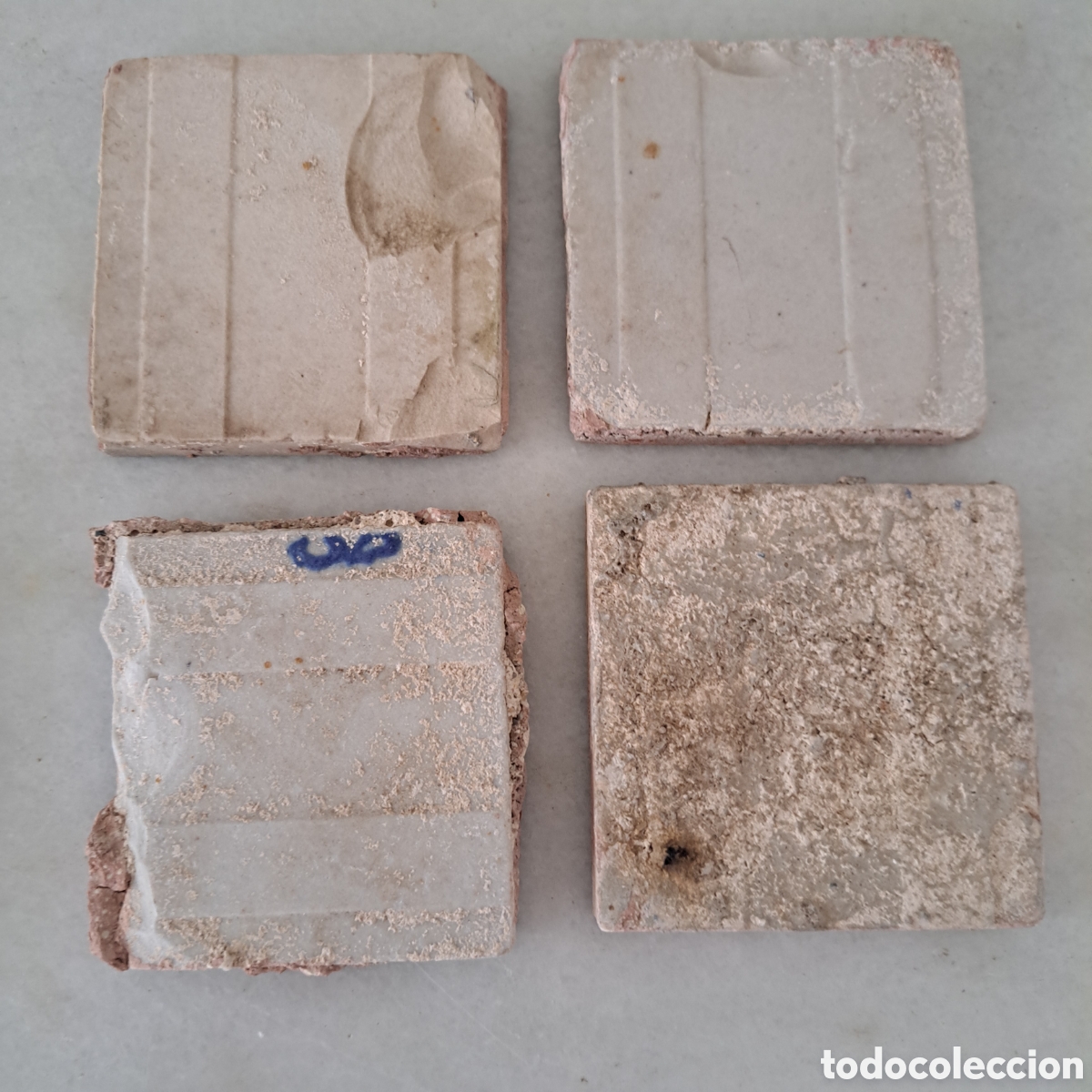 Antig&uuml;edades: 4 OLAMBRILLAS O PRQUE&Ntilde;OS AZULEJOS. - Foto 2