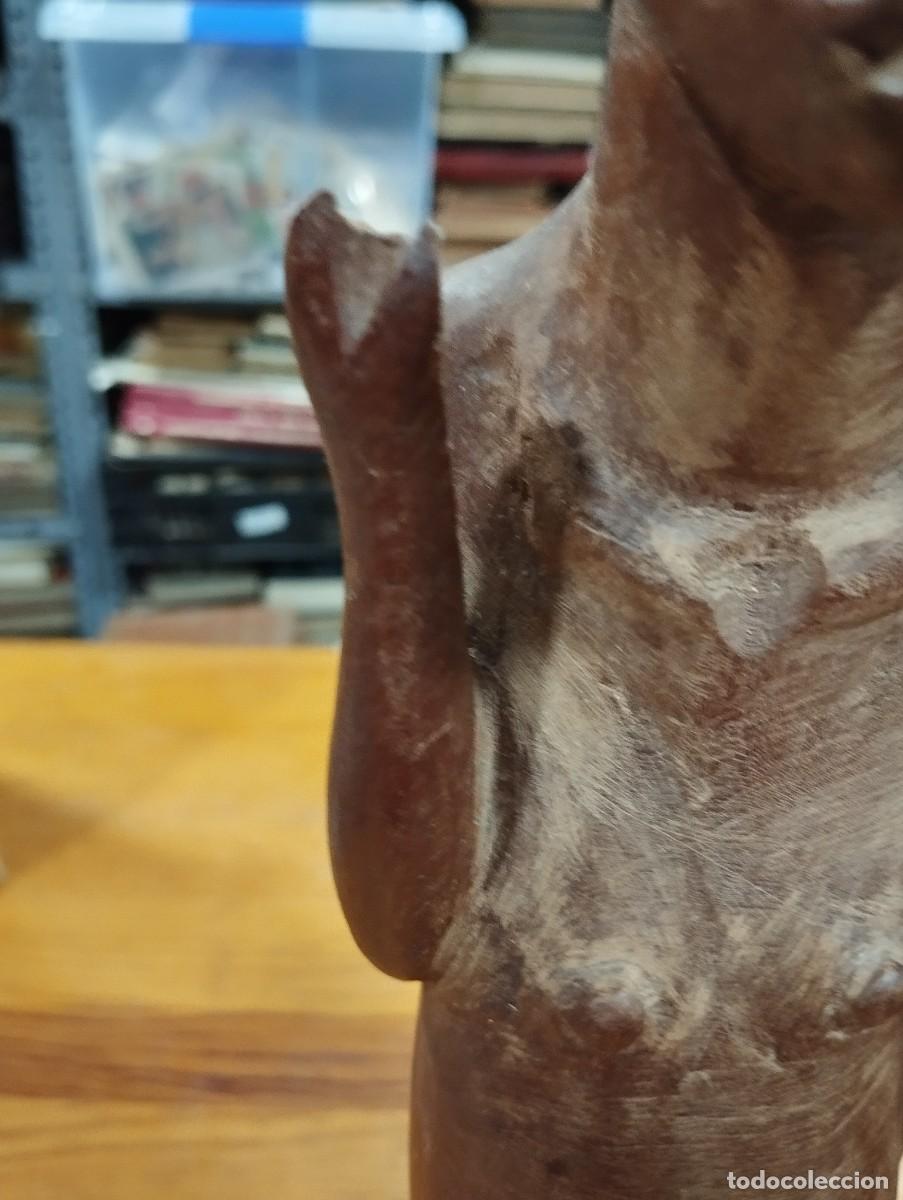 Antig&uuml;edades: DOS (2) ESCULTURAS AFRICANAS DE MADERA. - Foto 4