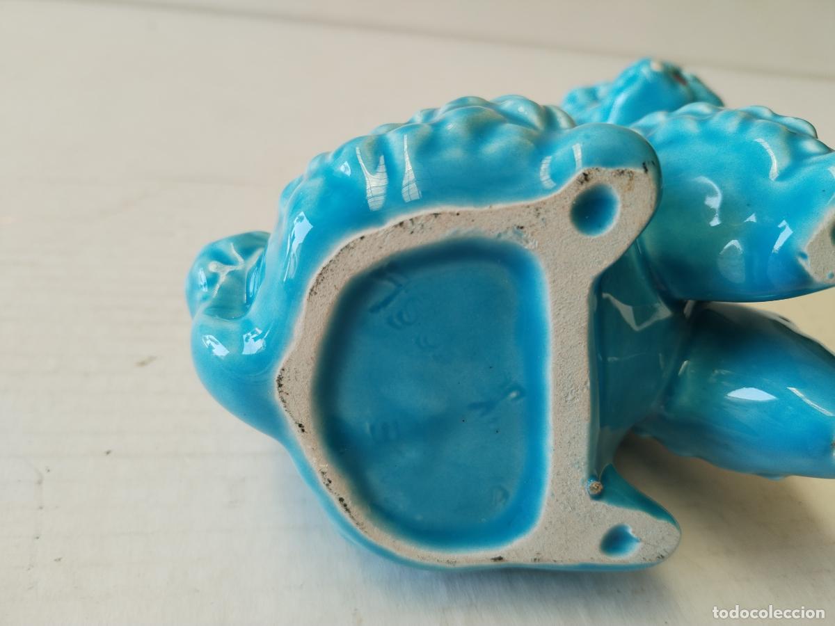 Antig&uuml;edades: macerta perro caniche azul - Foto 5