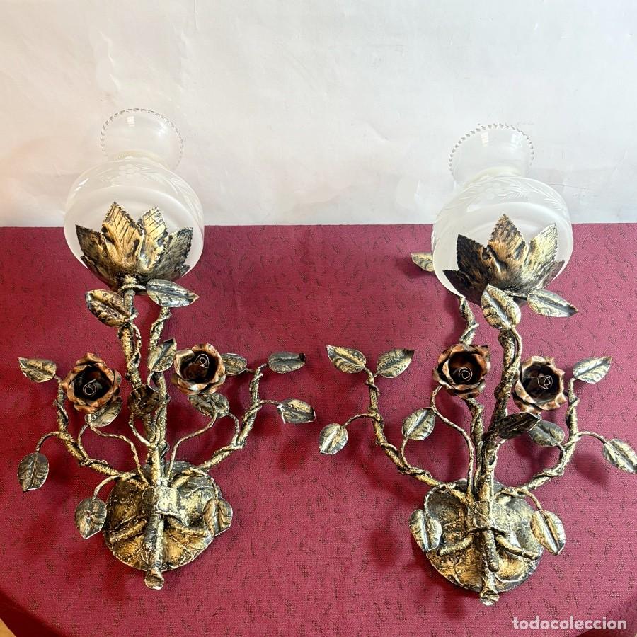 Antig&uuml;edades: Pareja de Apliques Ramos - Foto 1