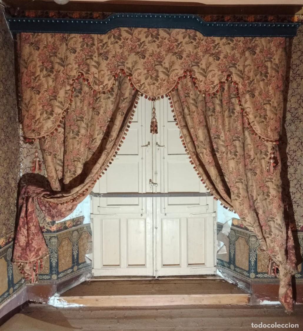 Antig&uuml;edades: Cortinas antiguas con galer&iacute;as - Foto 1