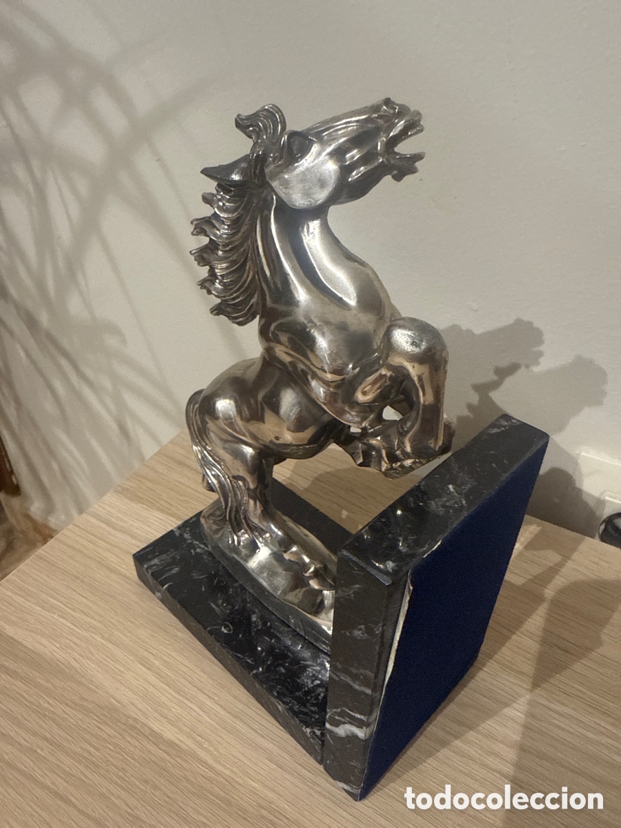 Antig&uuml;edades: Figura de caballo con l&aacute;mina de plata - Foto 3
