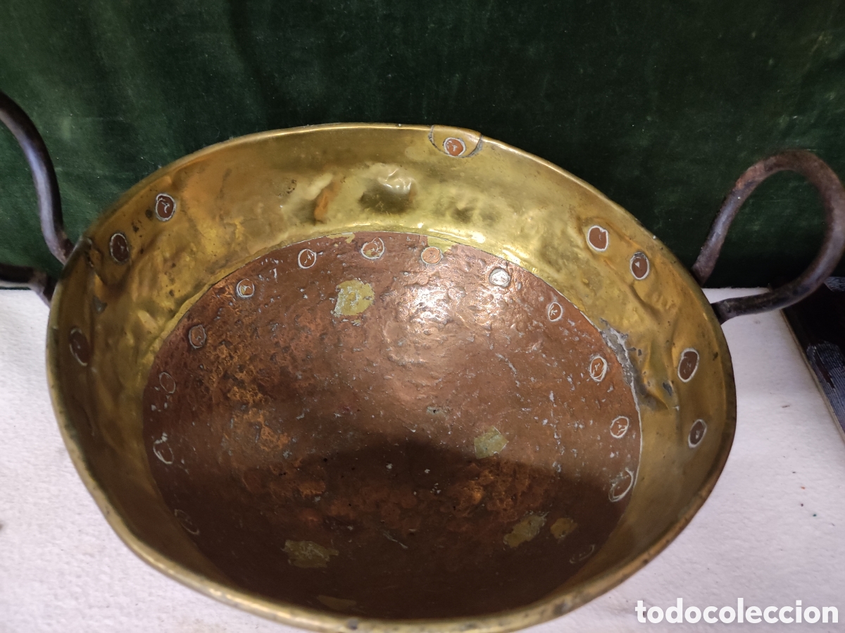 Antig&uuml;edades: Cuenco de lat&oacute;n y cobre antiguo - Foto 3