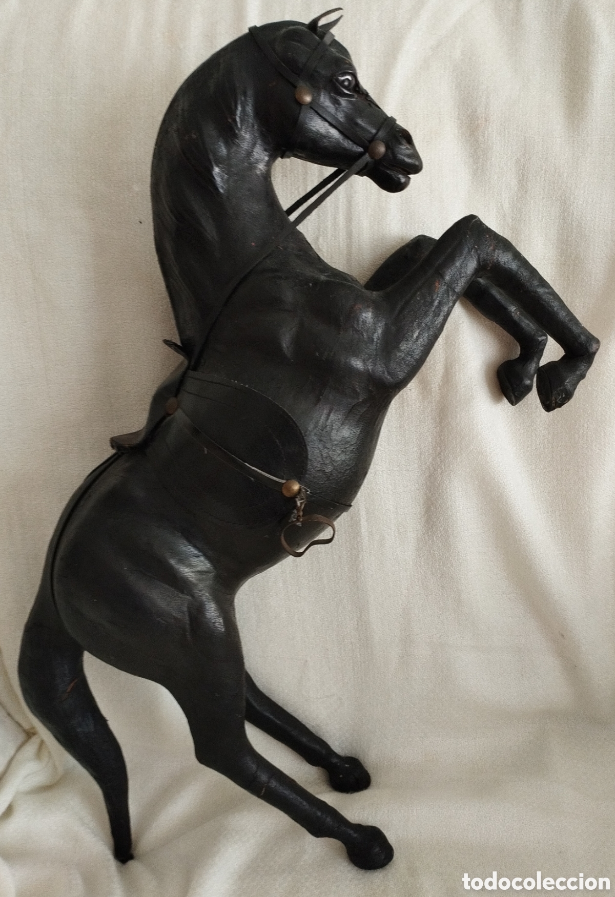 Antig&uuml;edades: Excelente Caballo Cuero Repujado. - Foto 7