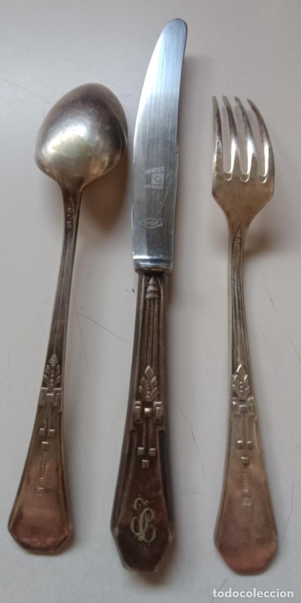 Antig&uuml;edades: Antiguos cubiertos de Meneses - Foto 2