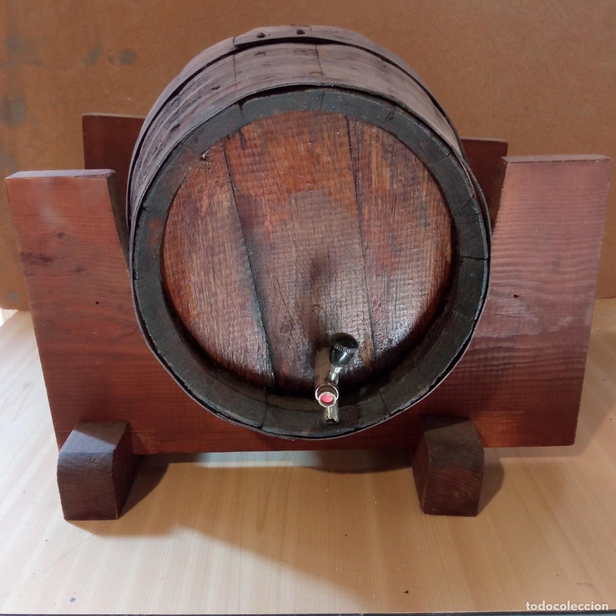 Antig&uuml;edades: Barril de vino de madera sobremesa - Foto 2