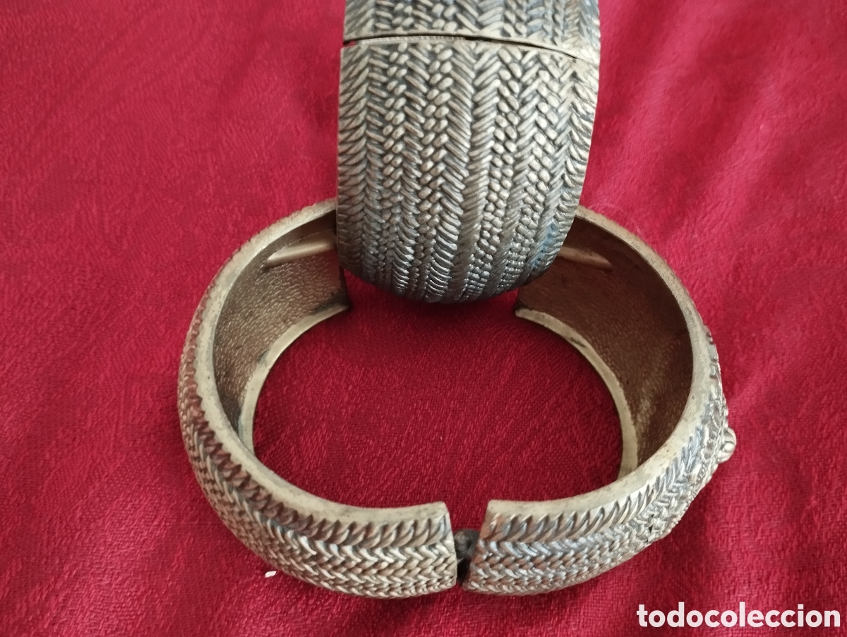 Antig&uuml;edades: Antiguos Brazaletes de Bronce. - Foto 4