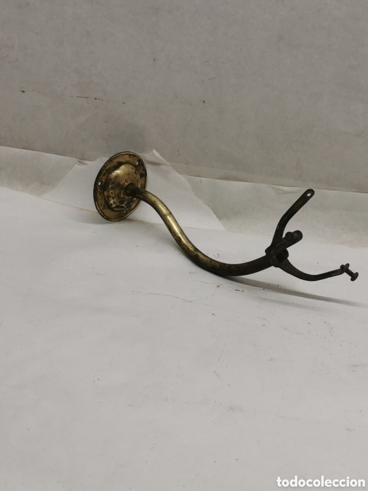 Antig&uuml;edades: Soporte l&aacute;mpara pared - Foto 1