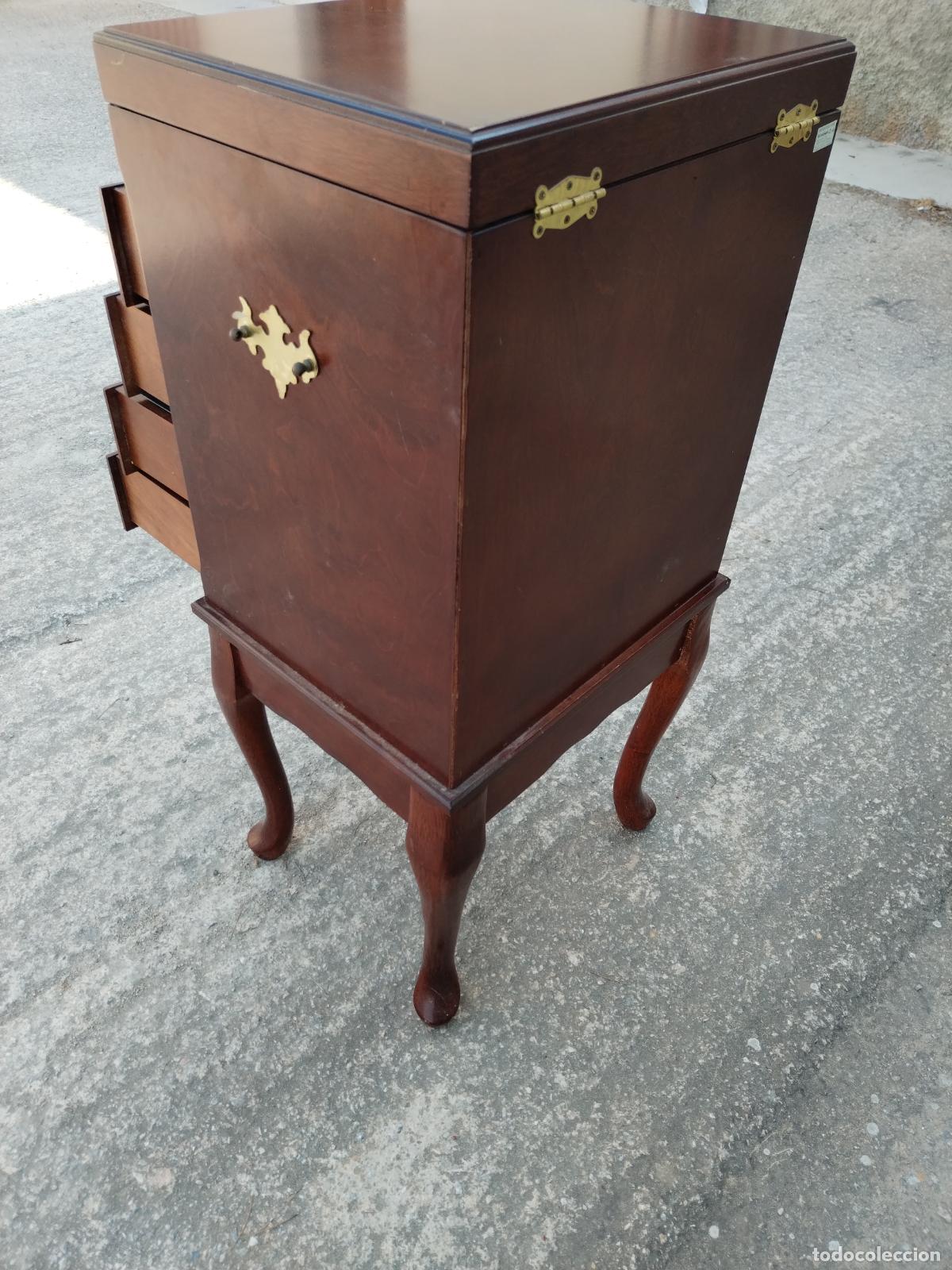Antig&uuml;edades: mueble joyero antiguo de madera DM - Foto 5