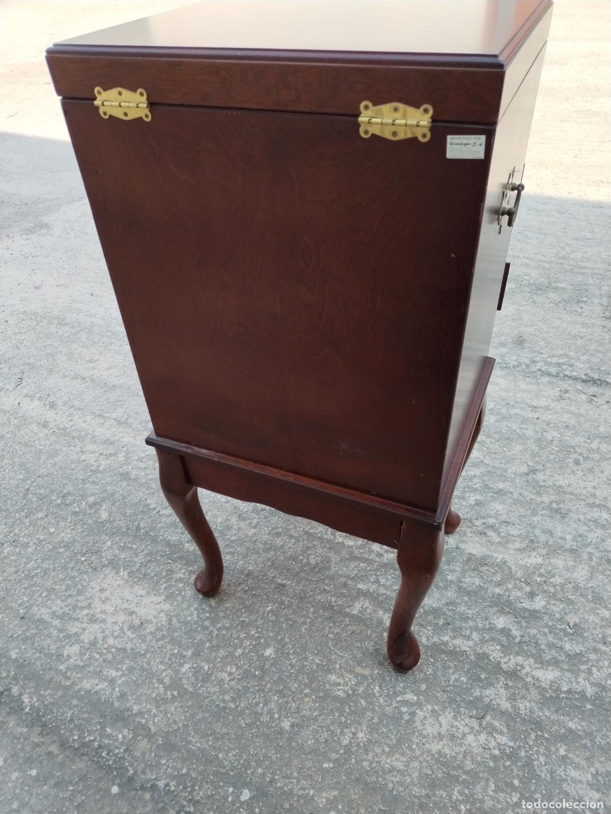 Antig&uuml;edades: mueble joyero antiguo de madera DM - Foto 6