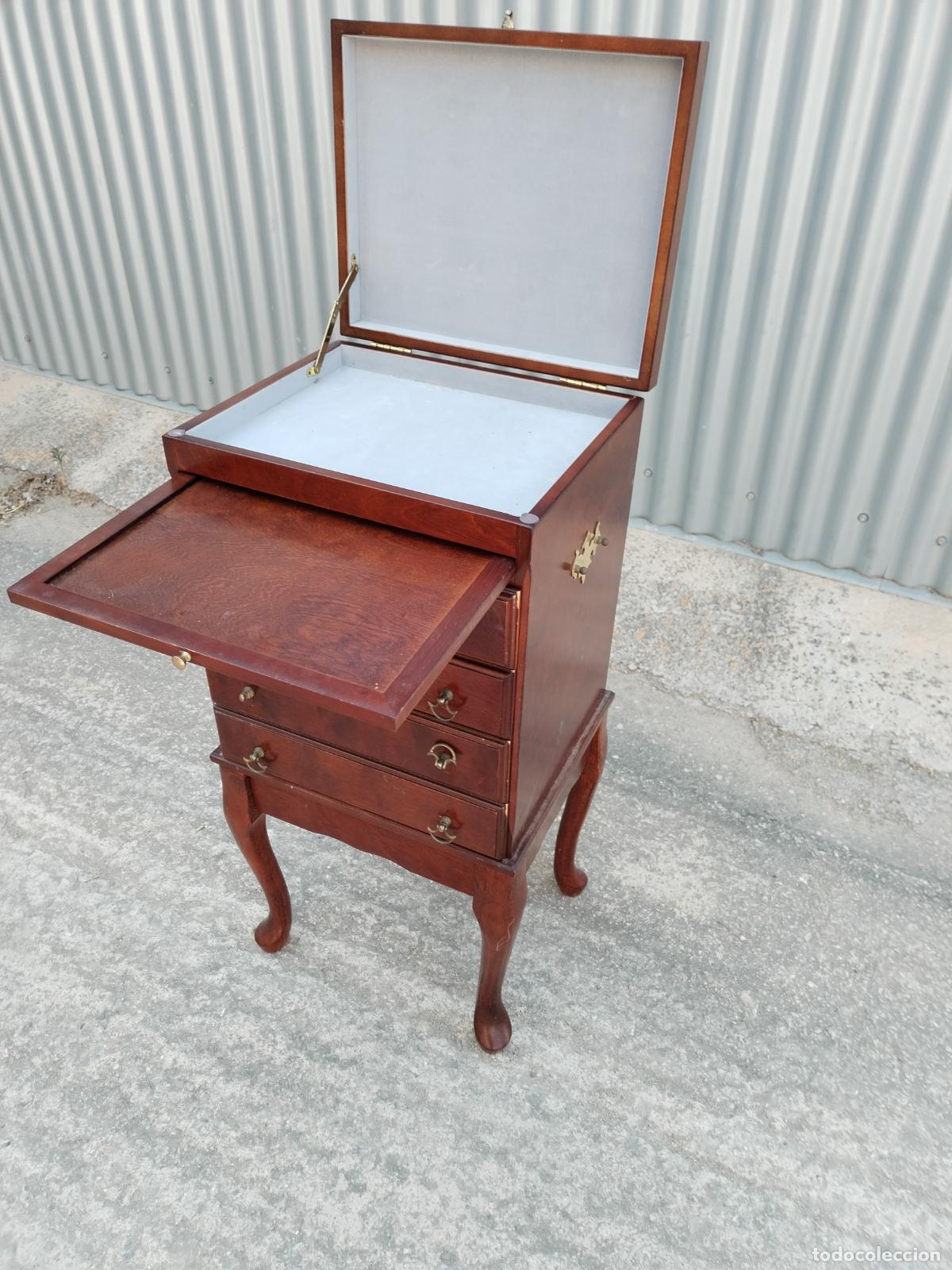 Antig&uuml;edades: mueble joyero antiguo de madera DM - Foto 10