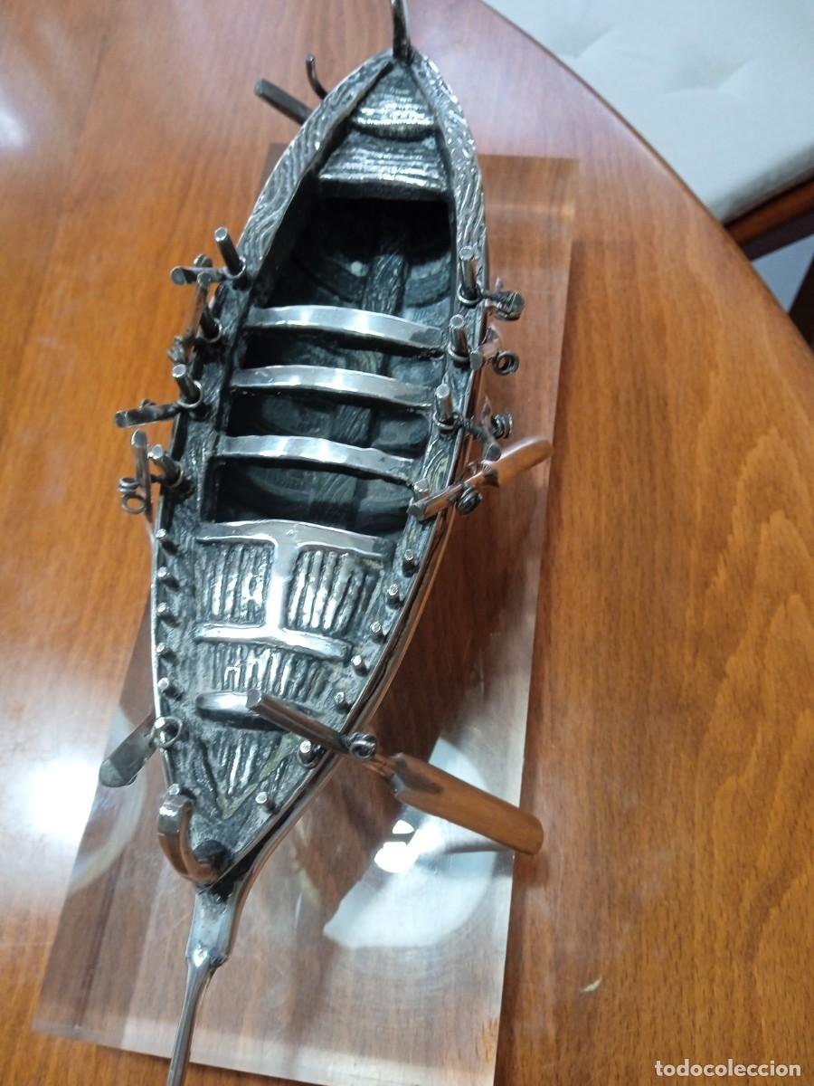 Antig&uuml;edades: J&aacute;bega de plata sobre base de metacrilato - Foto 2