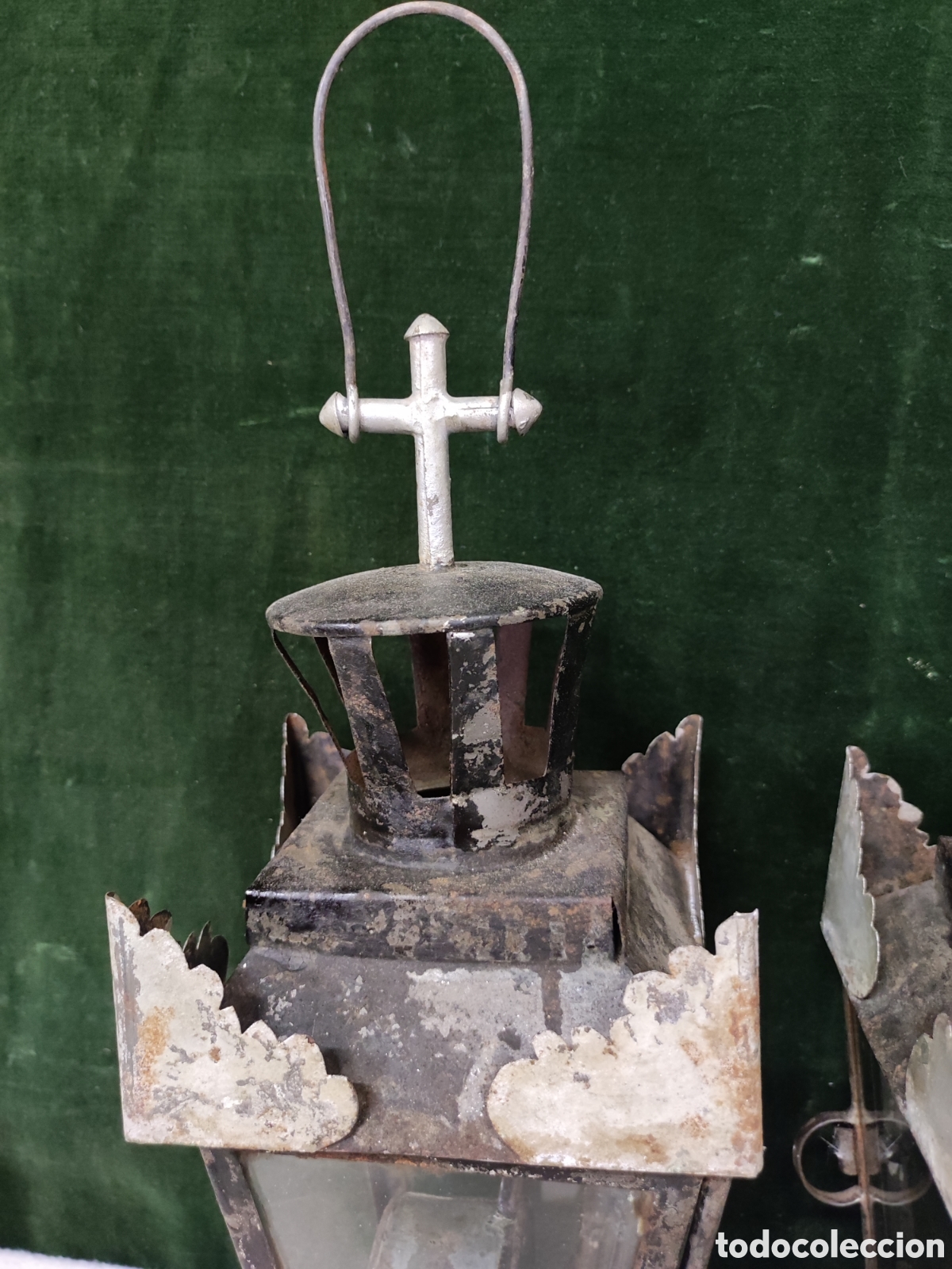 Antig&uuml;edades: Pareja de faroles de chapa de iglesia - Foto 5