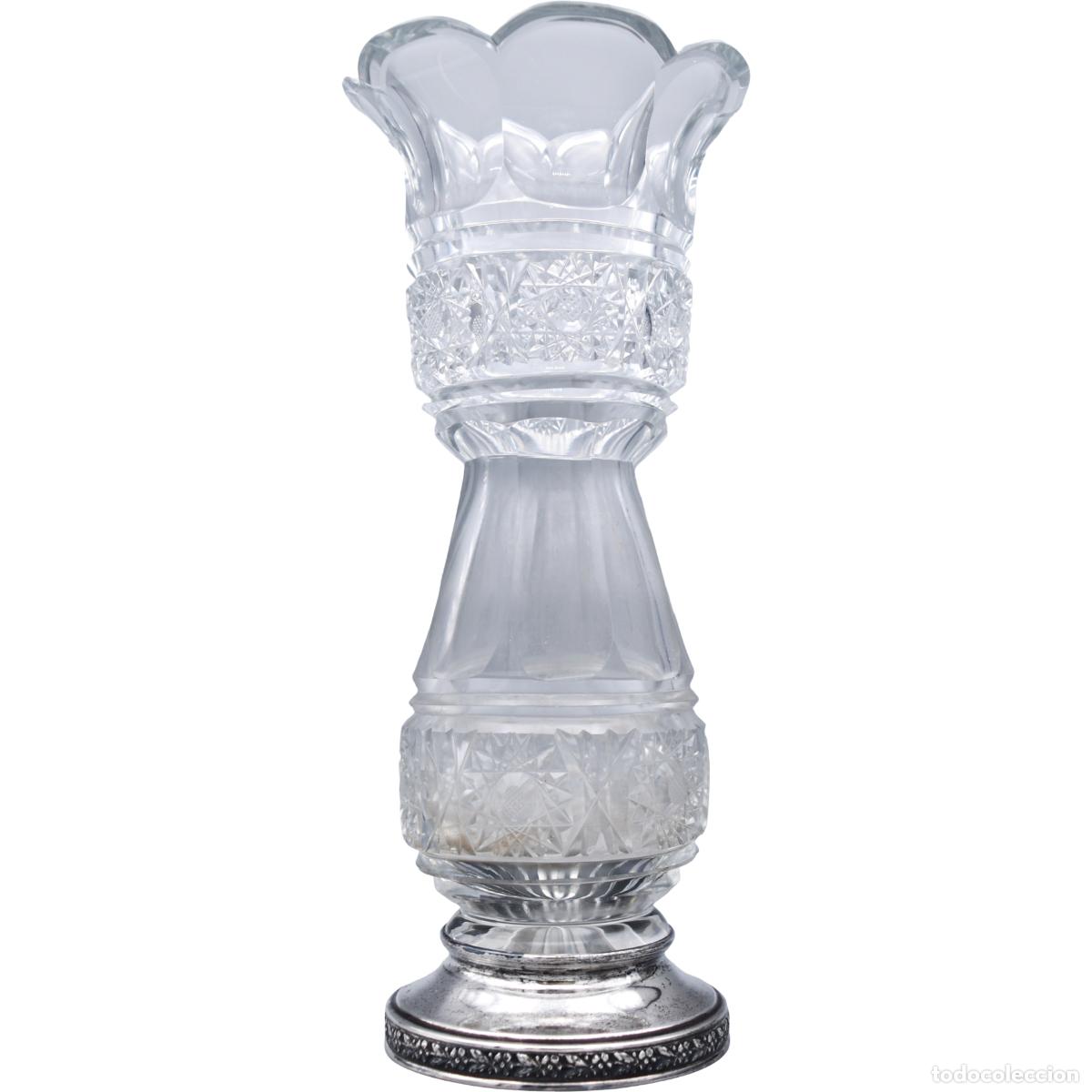 Antig&uuml;edades: Jarr&oacute;n de cristal tallado y base de plata - Foto 1
