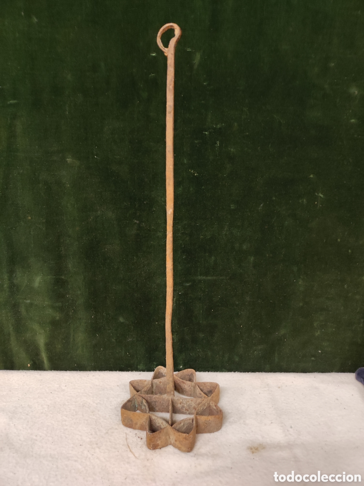 Antig&uuml;edades: Roset&oacute;n con mango para fre&iacute;r - Foto 1