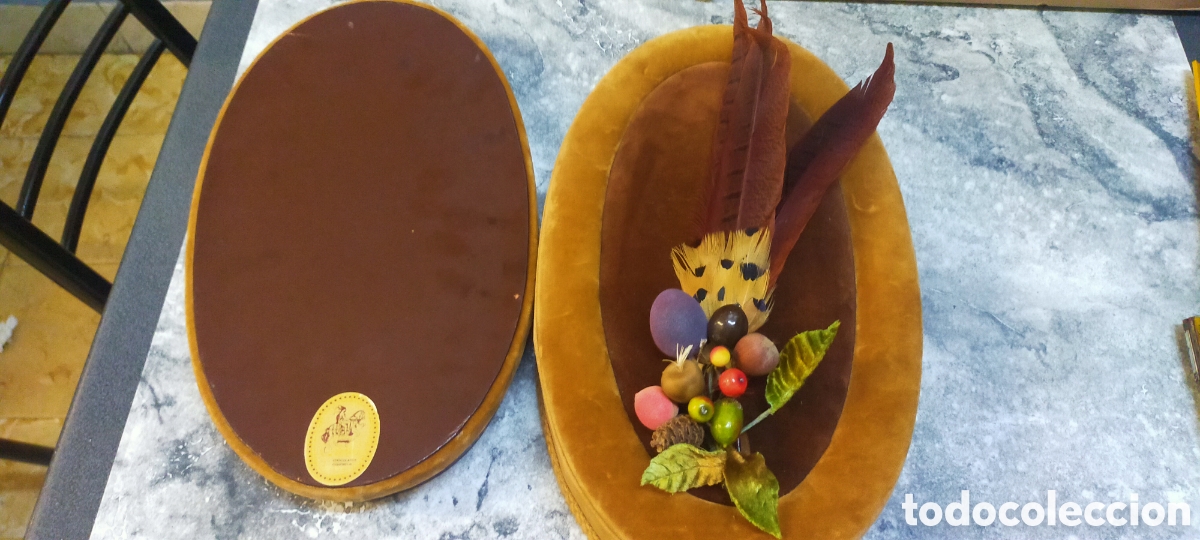 Antig&uuml;edades: CAJA CHOCOLATES GODIVA - Foto 1