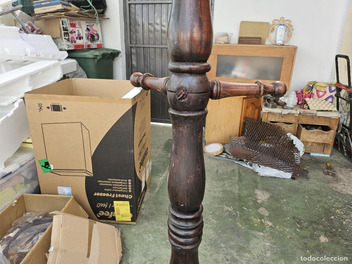 Antig&uuml;edades: perchero de madera desmontable - Foto 4