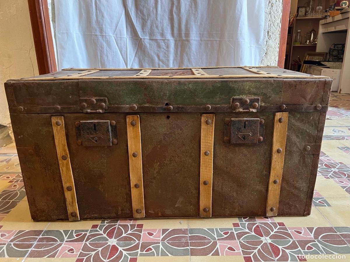 Antig&uuml;edades: Ba&uacute;l antiguo met&aacute;lico y madera - Foto 1