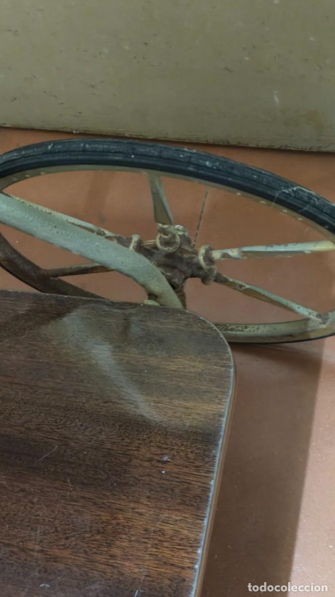 Antig&uuml;edades: Servante bronze et bois 1900 original - Foto 7