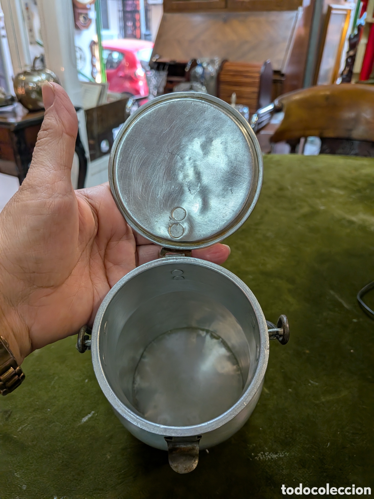 Antig&uuml;edades: Antigua lechera de aluminio. REF-8274 - Foto 4
