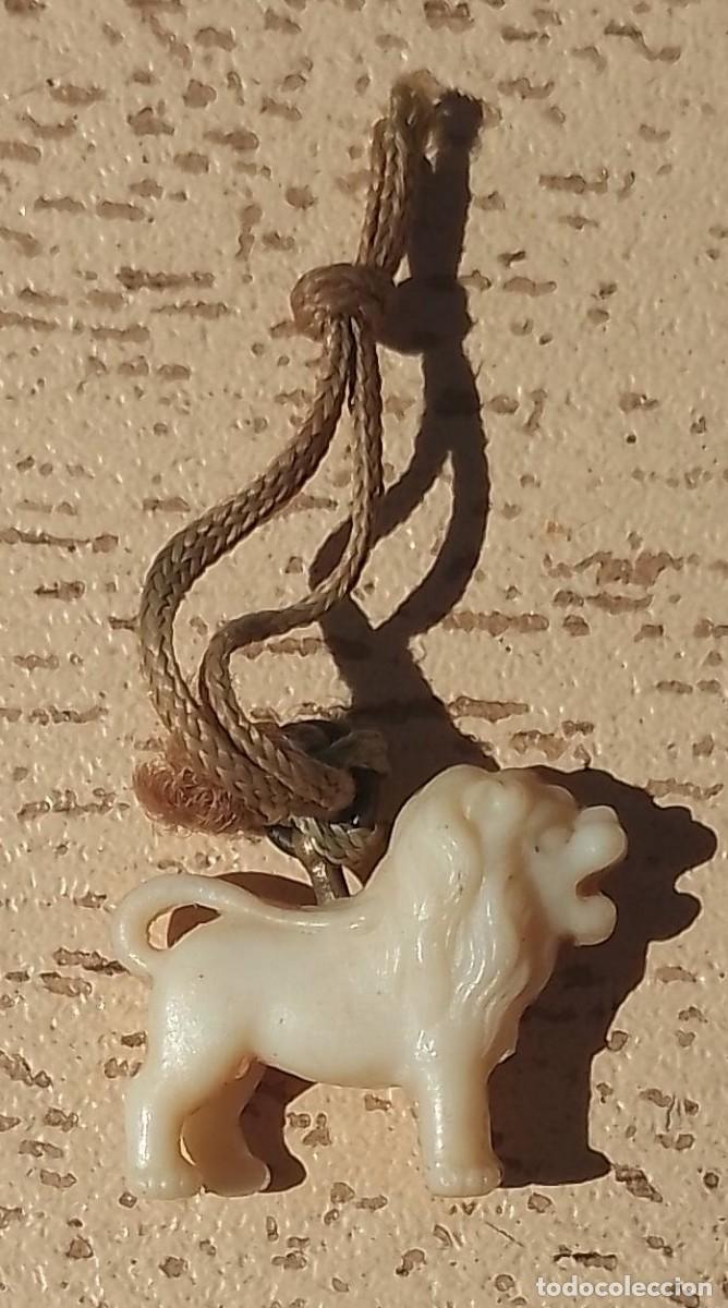 Antig&uuml;edades: Antiguo Amuleto para Cuna - Foto 2
