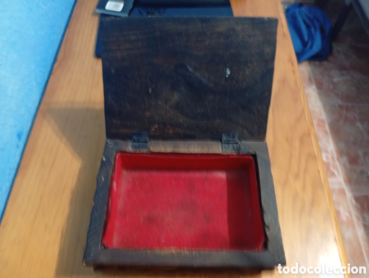 Antig&uuml;edades: Caja de madera muy antigua - Foto 2