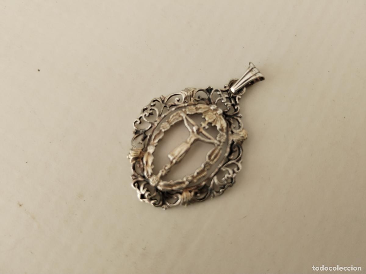 Antig&uuml;edades: medalla en plata de ley santisimo cristo - Foto 4
