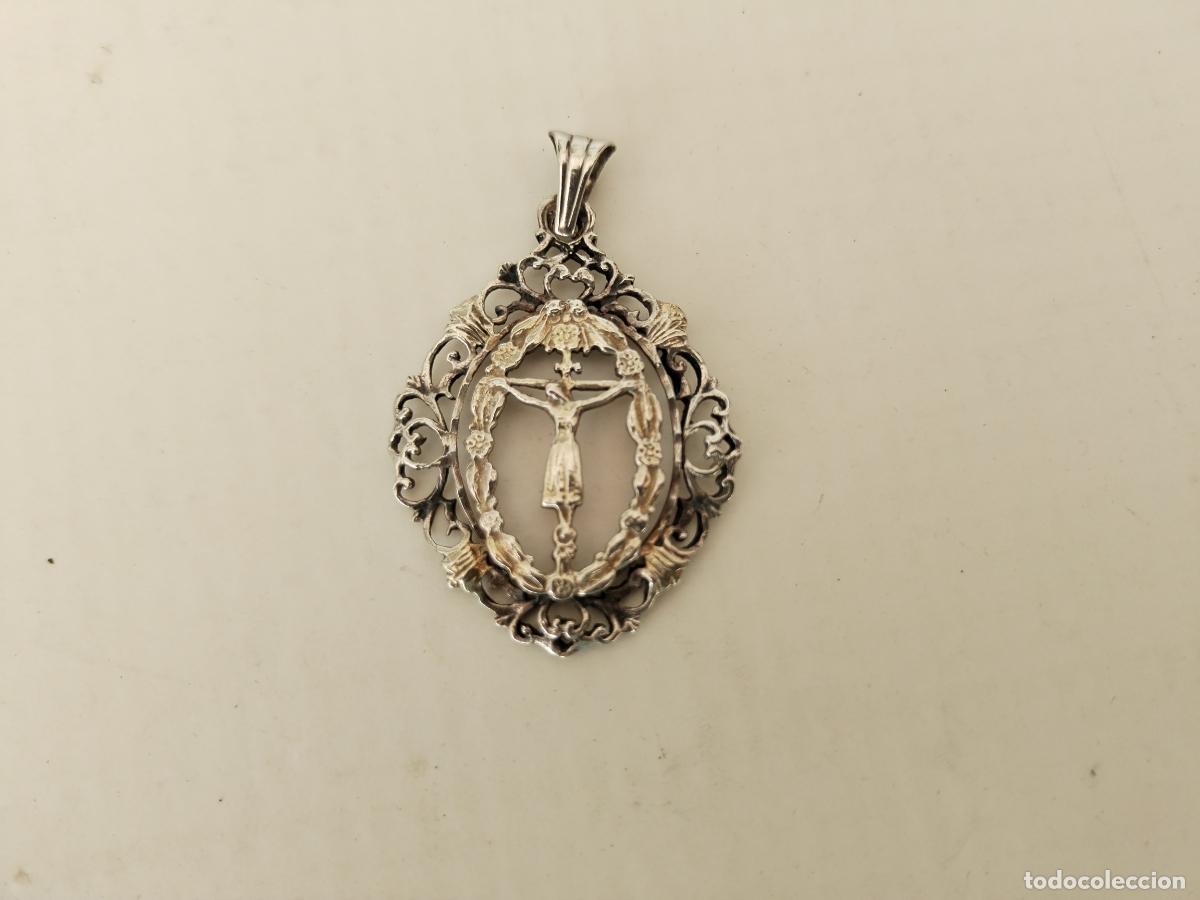 Antig&uuml;edades: medalla en plata de ley santisimo cristo - Foto 6