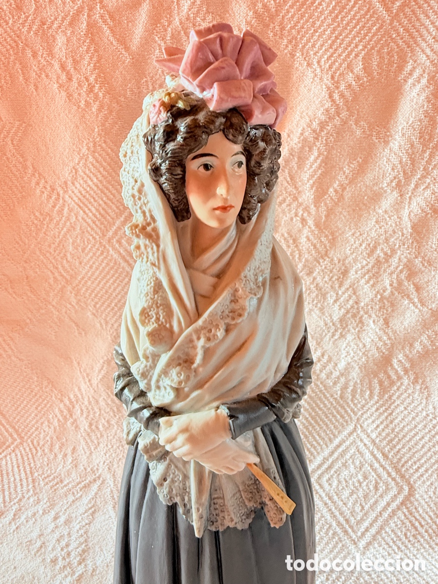 Antig&uuml;edades: Dama goyesca en porcelana Algora - Foto 3