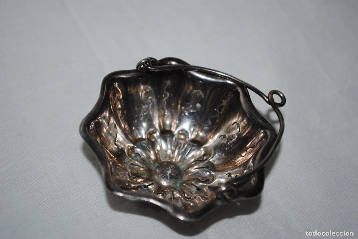 Antig&uuml;edades: COLADOR PLATEADO PARA EL TE . - Foto 6