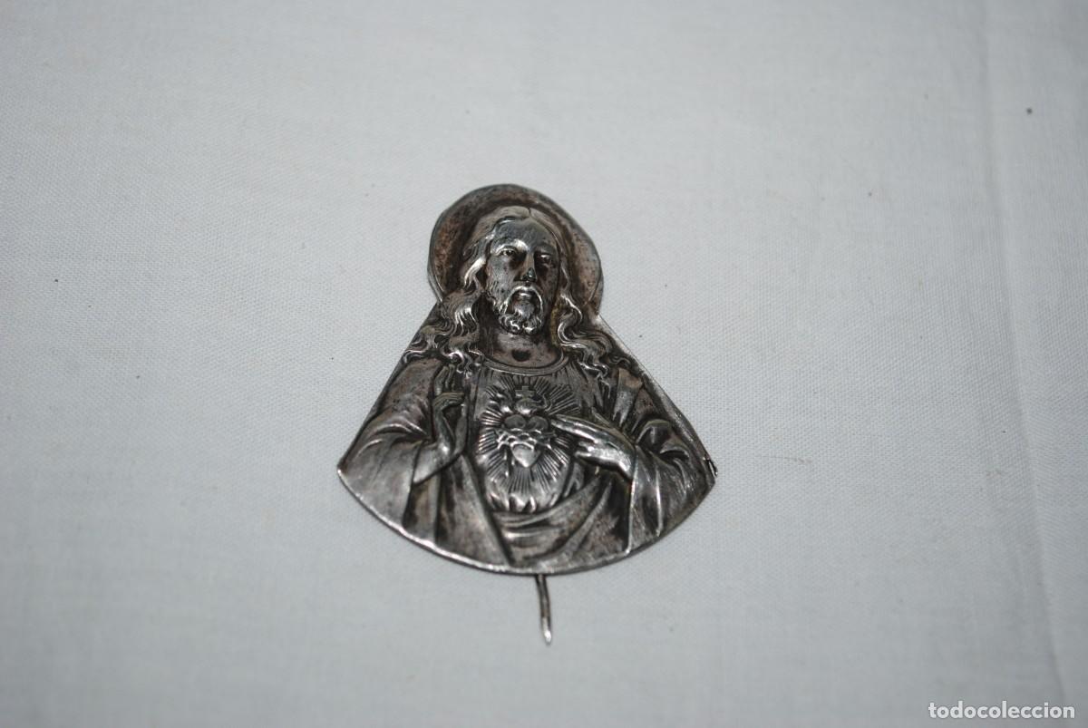 Antig&uuml;edades: ALFILER DEL CARAZON DE JESUS . - Foto 1